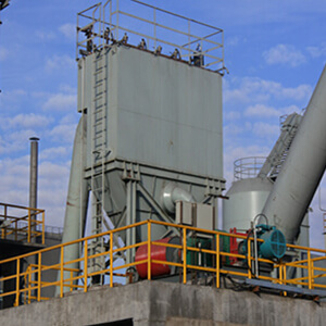 水泥廠如何選擇布袋除塵器？